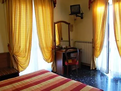 Hotel Tiffany Ceriale