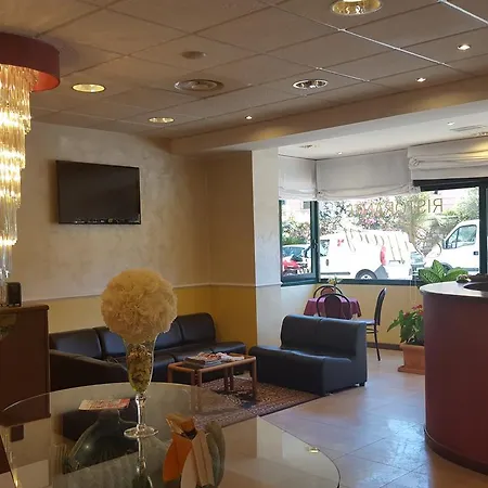 Hotel Tiffany Ceriale