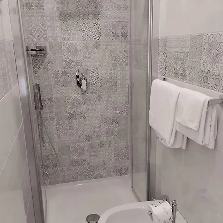 Tiffany 세리알레