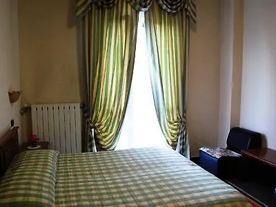 Tiffany Otel Ceriale